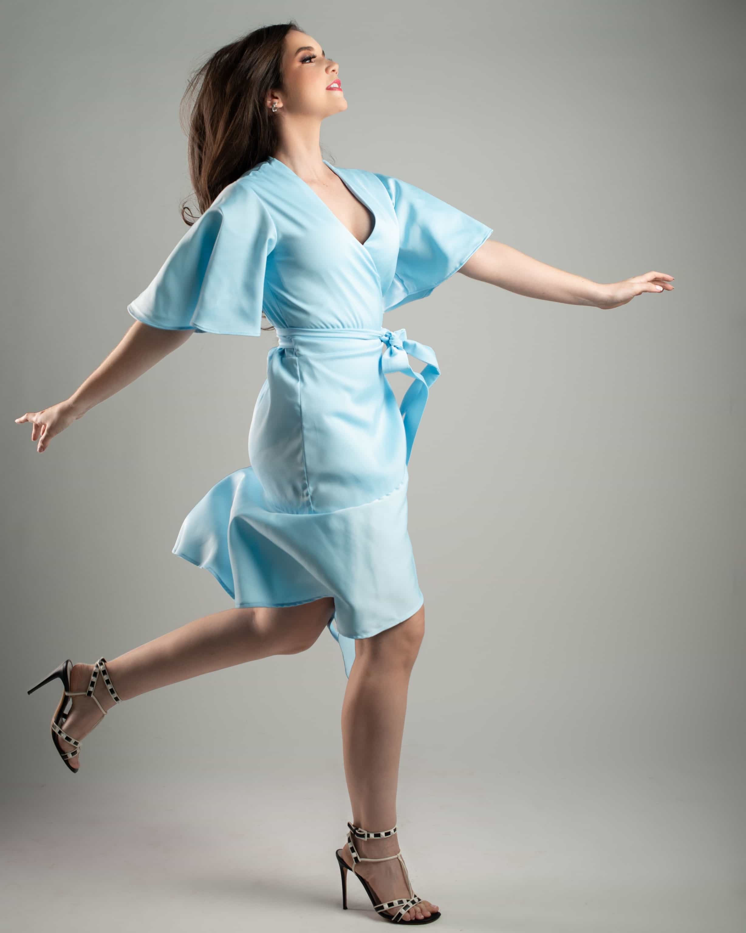 The Dama Dress (Light Blue) – castilépanama